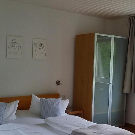 Weingut Fehres Apartment Brauneberg Bagian luar foto